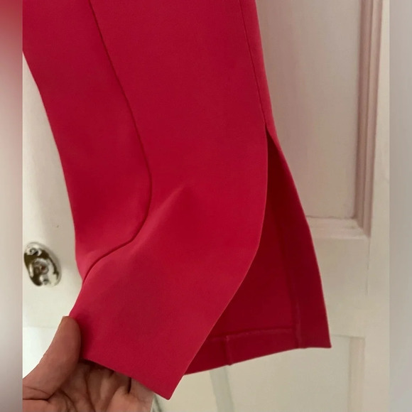 Cinq a Sept CROPPED BRIANNE PANT in berry jam - Picture 8 of 12